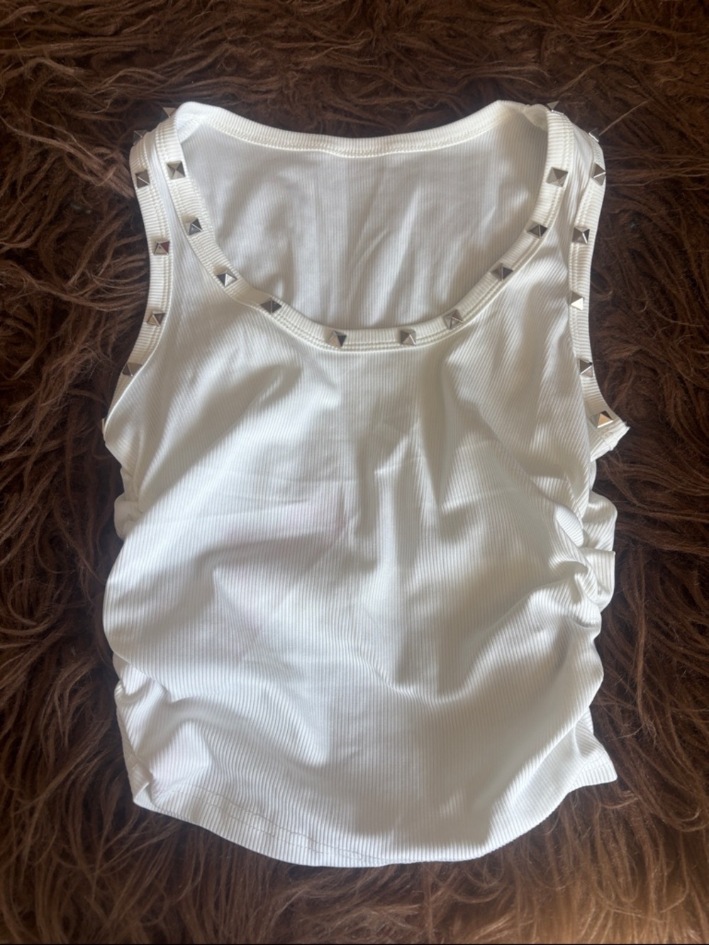 White Stud-Trim Runched Side Ribbed Tank Top. Small. New.